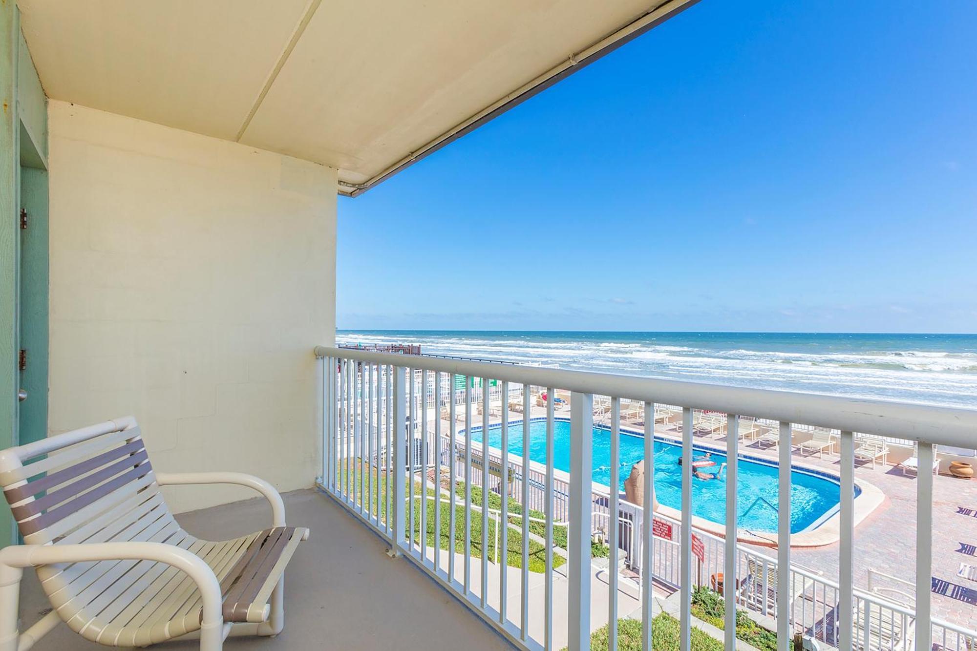Fantasy Island Resort, Daytona Beach Shores Bagian luar foto