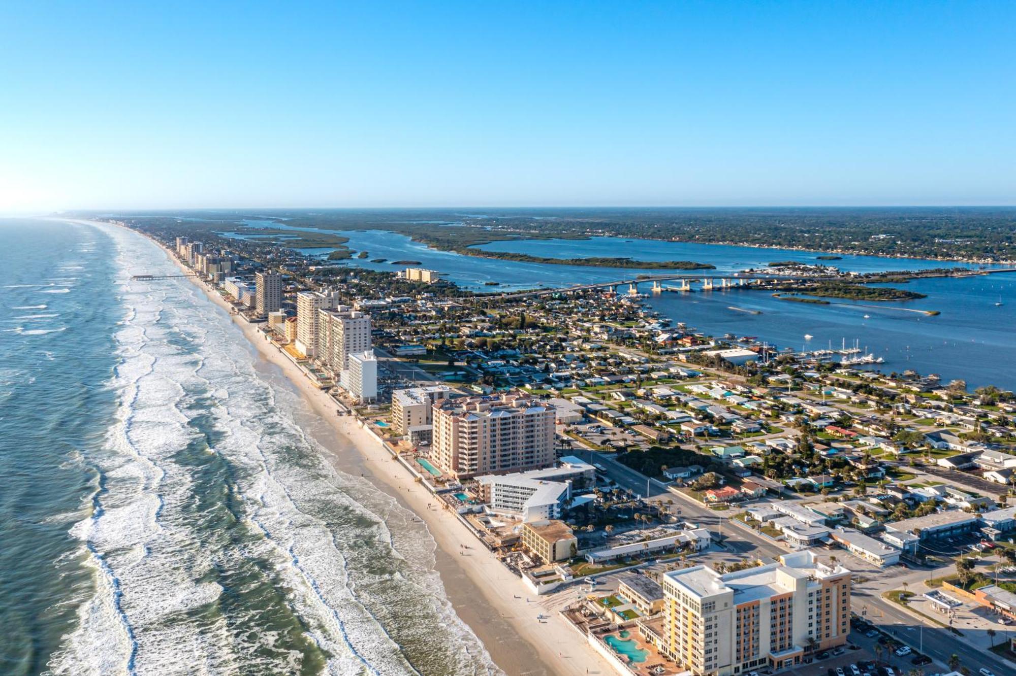 Fantasy Island Resort, Daytona Beach Shores Bagian luar foto